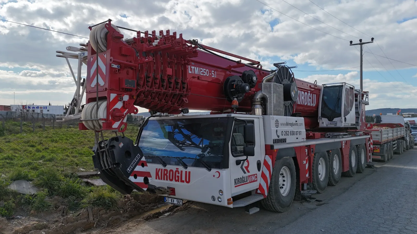 Kıroğlu Vinç saha ve ekipman fotoğrafı